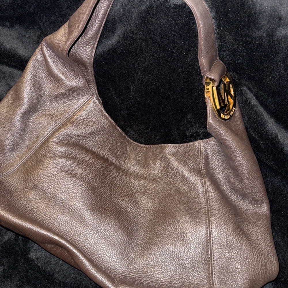 Michael Kors Chocolate Brown Hobo Bag with Gold Detail - Picture 4 of 17
